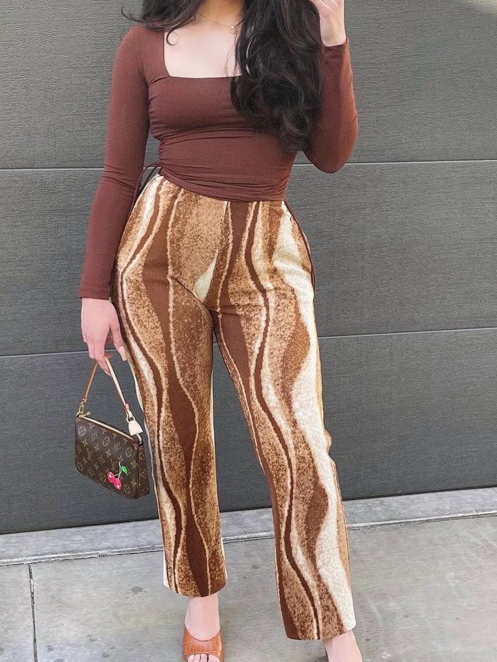 High-Rise Brown Wave-Print Wide Leg Pants